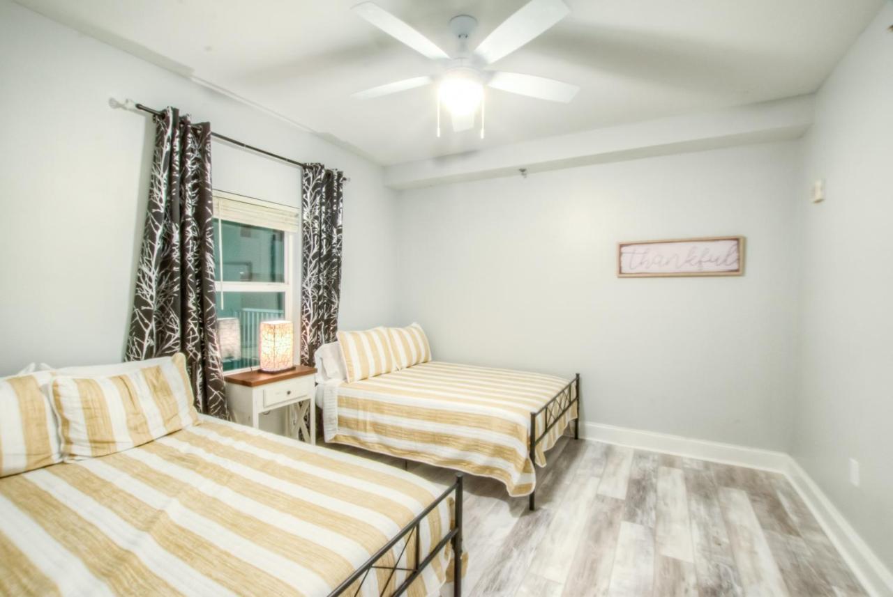 Brand New!Laketown Wharf 334! Beautiful 3 Bd, Great Amenities, And Great Location 파나마 시티 외부 사진